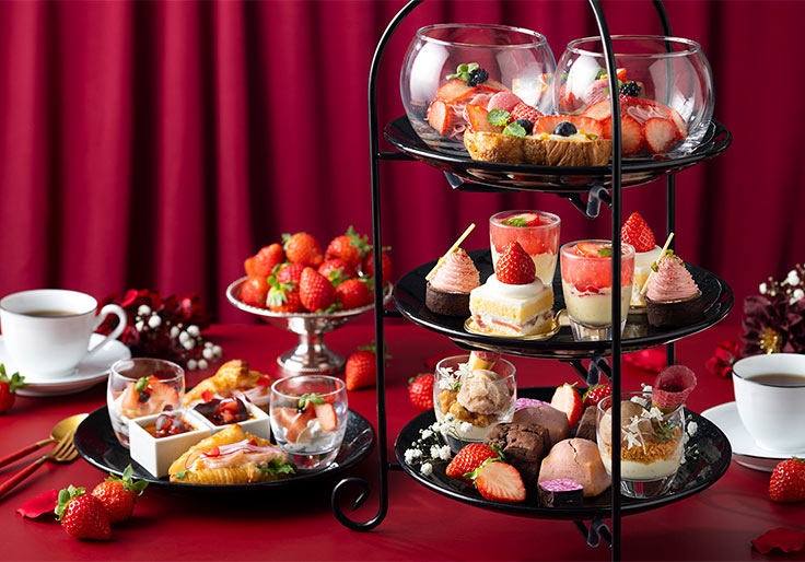 ストロベリーアフタヌーンティー【アーティスト カフェ】