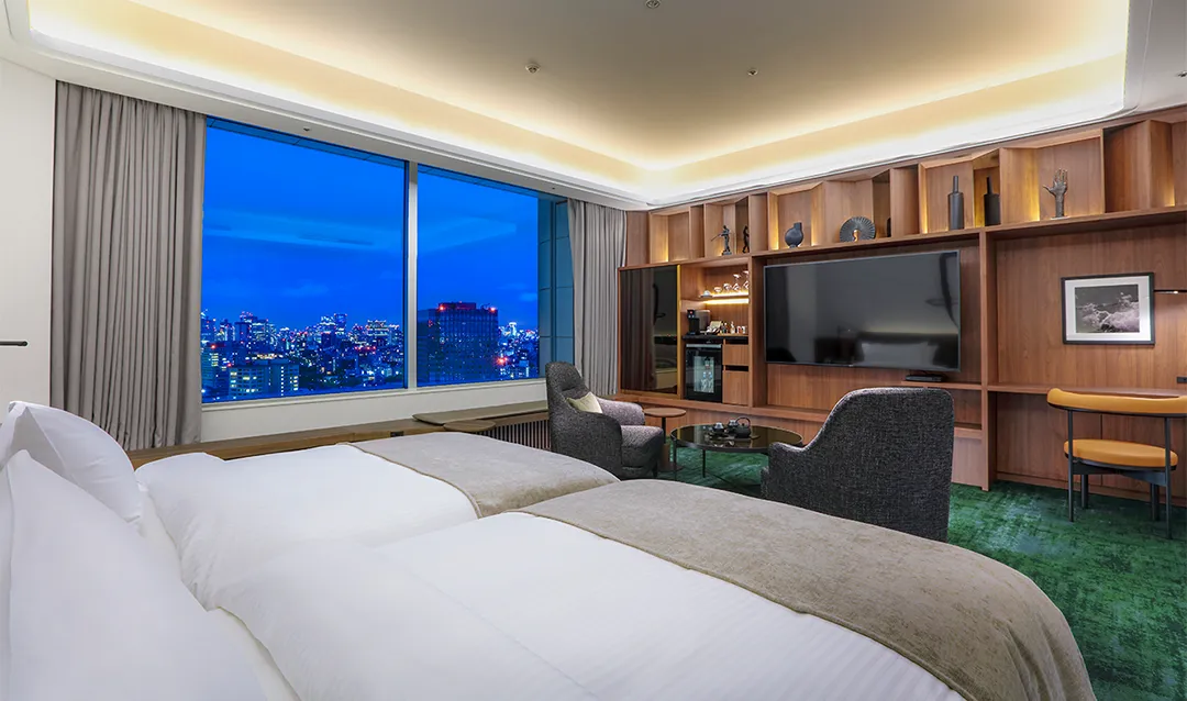 エグゼクティブスイート C ／ パークサイド・パレスサイドの夜