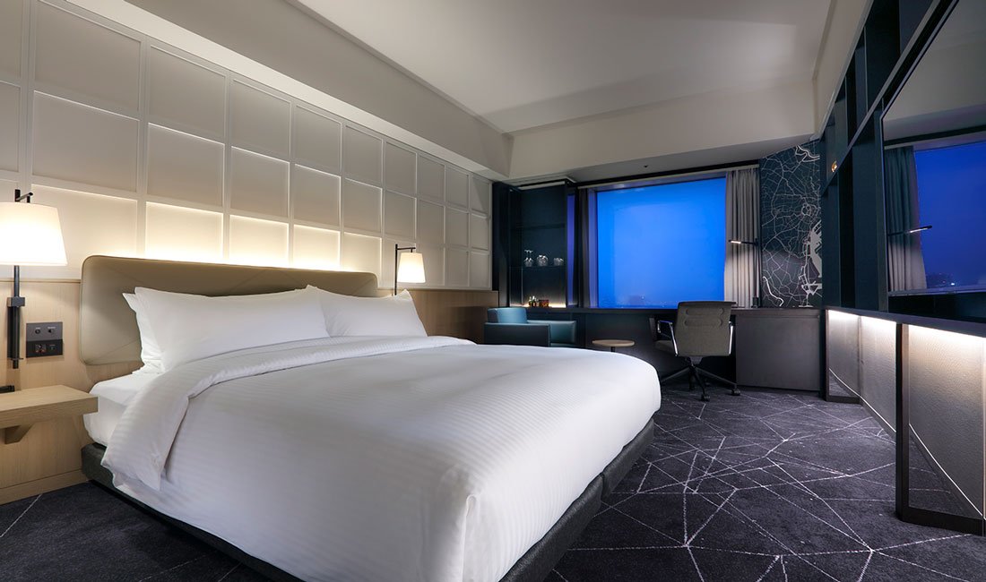 プレミアムルーム キング（35～38F）／ パークサイドの夜