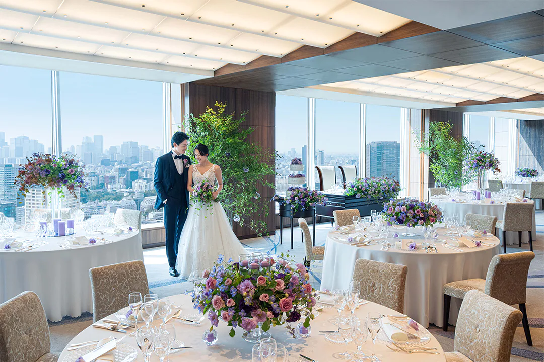 【シリウス】大きな窓から差し込む光で素敵なパーティを